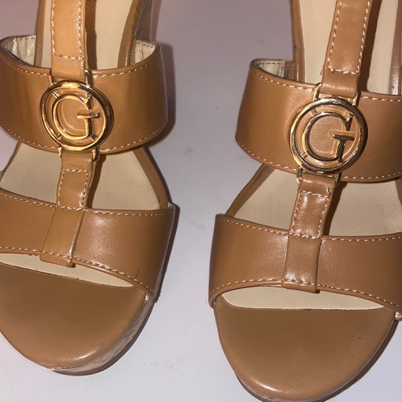 Guess Cork Wedge. Size 8 - Picture 9 of 15